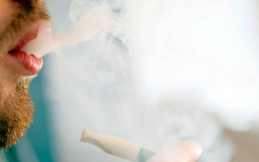Vapear es menos nocivo que fumar y ayuda a dejar el tabaco: estas 24 instituciones lo respaldan